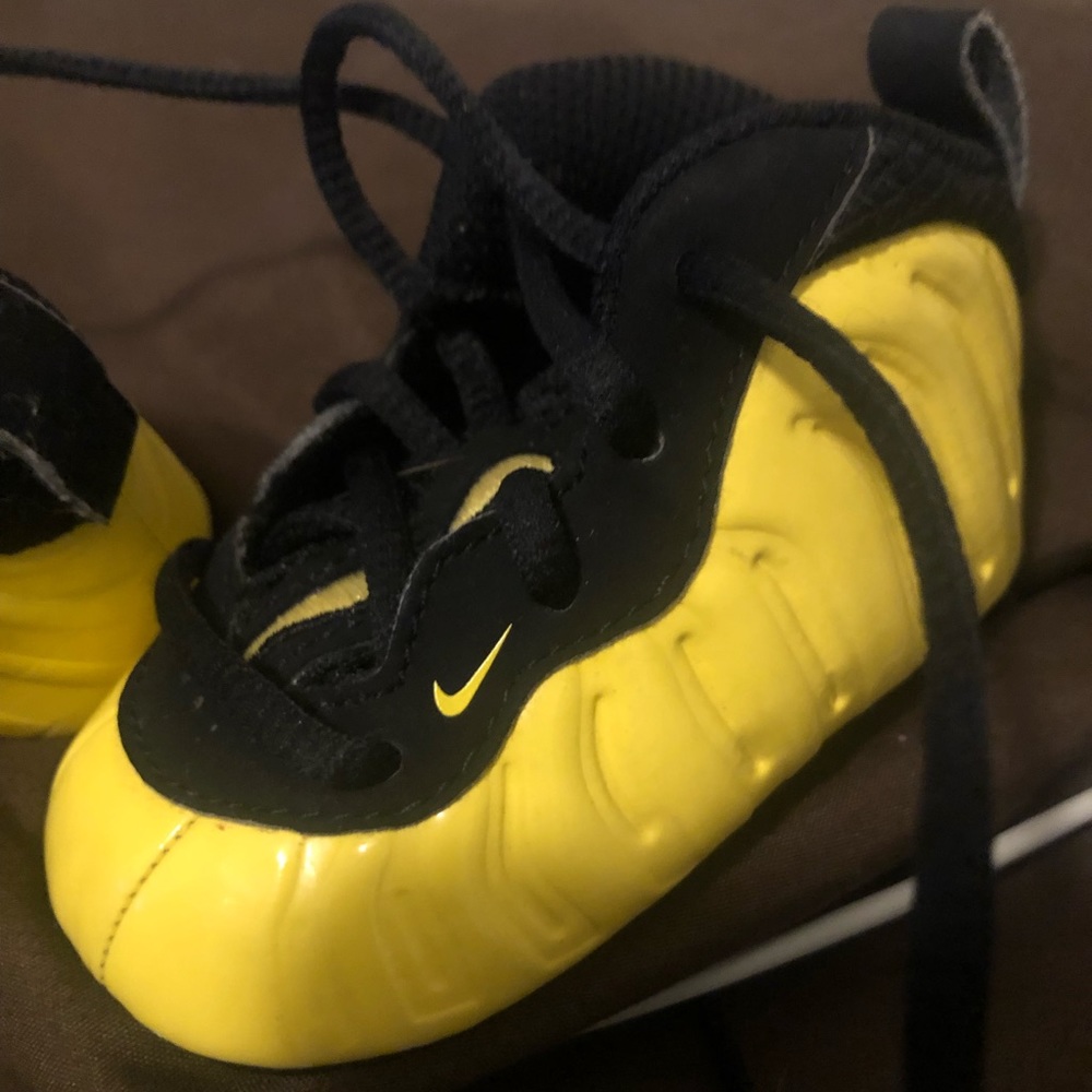 Nike foams
